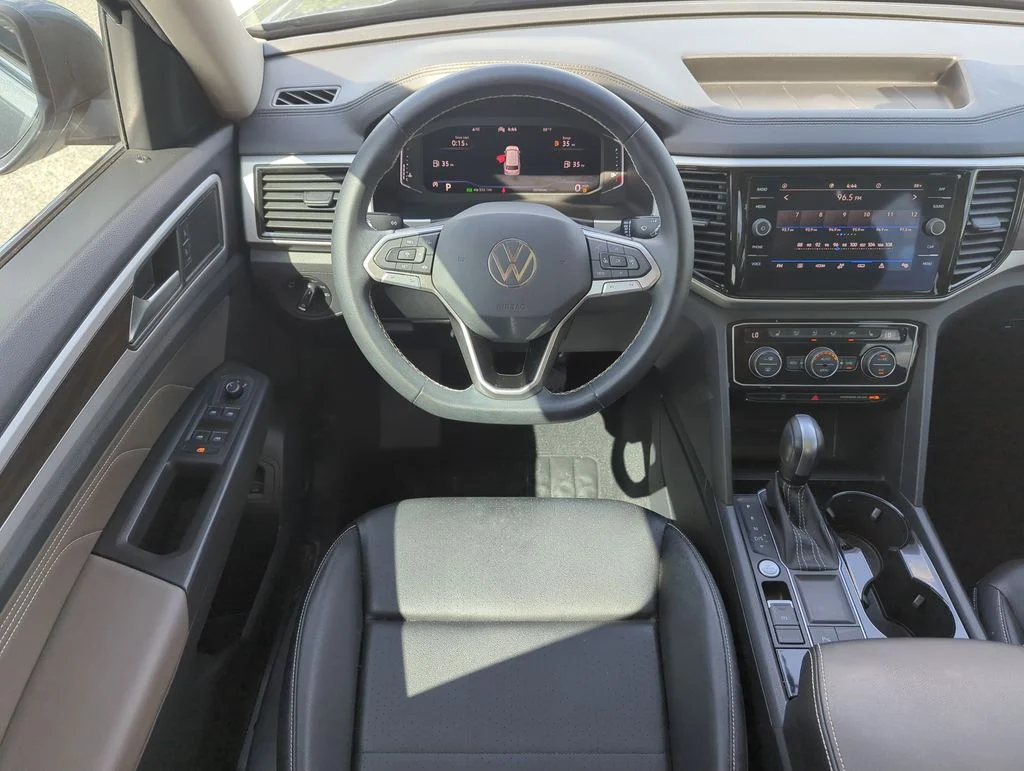 Used 2023 Gray Volkswagen 3.6L V6 SE w/Technology image 14