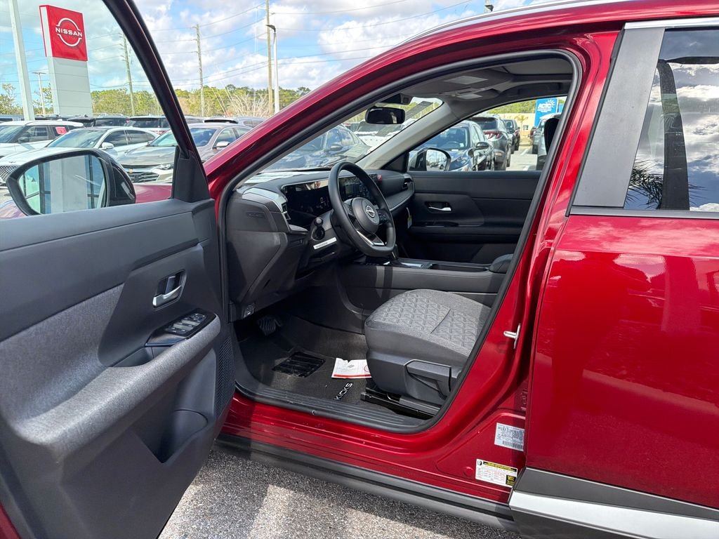 New 2026 Nissan Kicks SV 4D Sport Utility