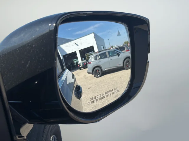 2026 Nissan Armada Platinum - Photo 35