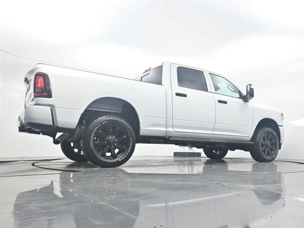 New 2026 Bright White Clear-Coat Exterior Paint RAM  image 37