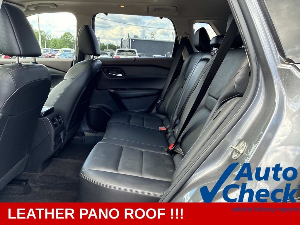 Used 2023 Gray Nissan SL image 16