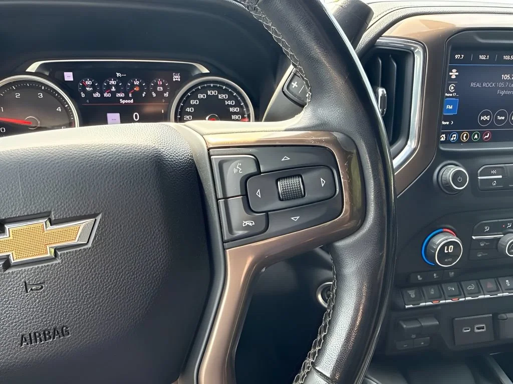 Used 2023 Black Chevrolet High Country DRW image 18
