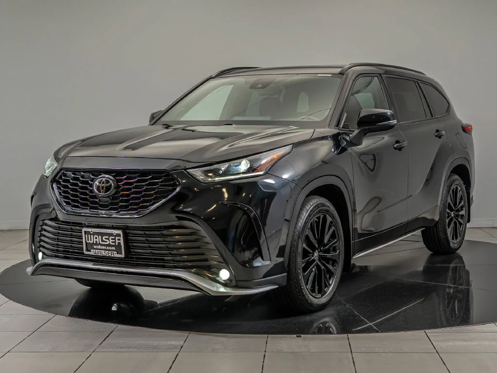 2024 Toyota Highlander XSE