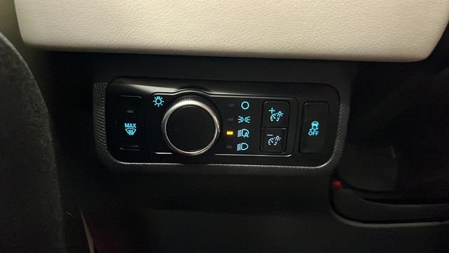 Used 2023 Vapor Blue Metallic Ford Premium image 32