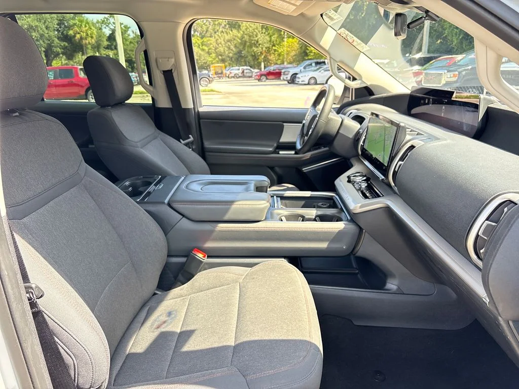 Certified Used 2025 Silver Ford Active image 29