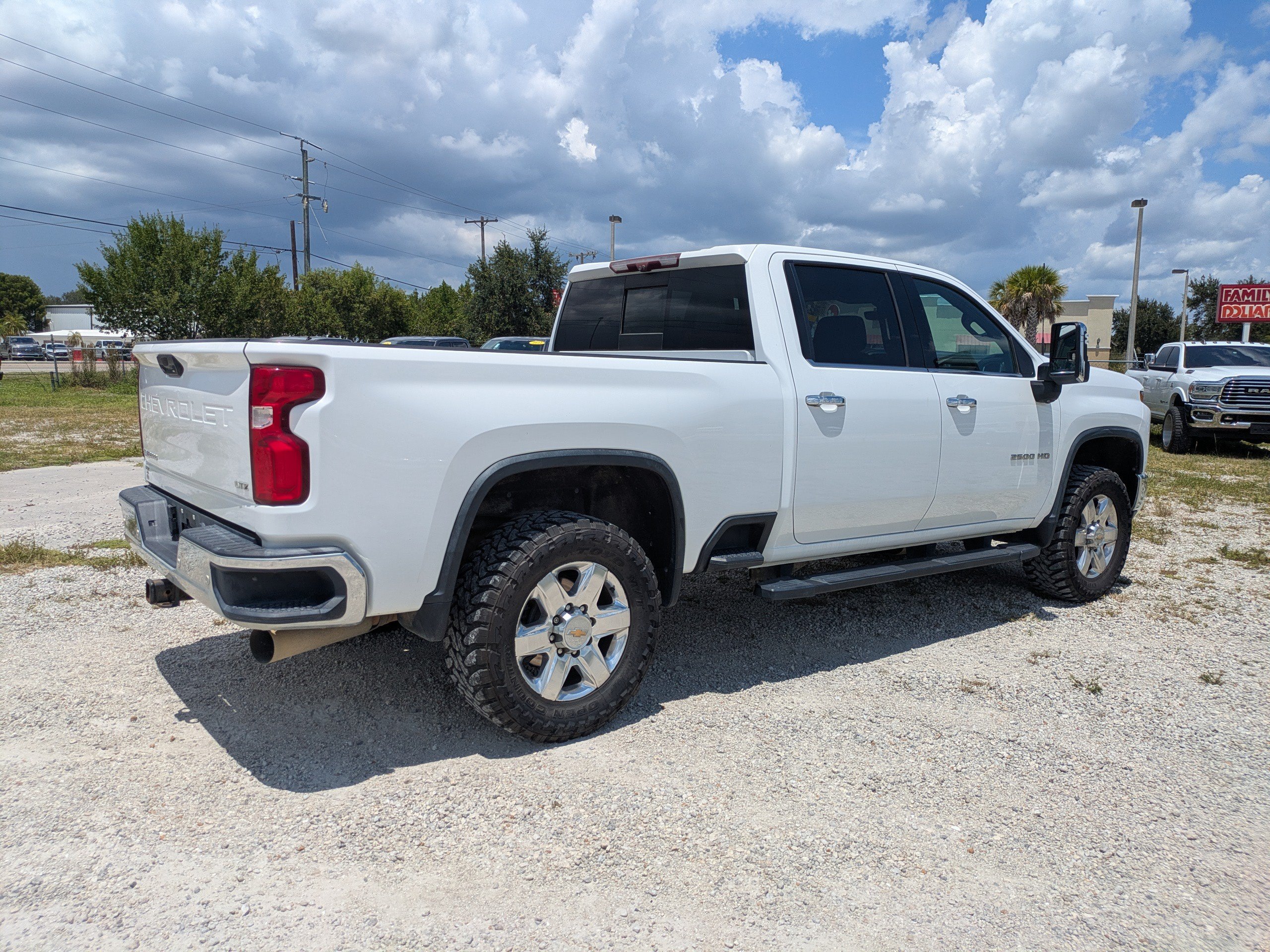 Used 2021 Summit White Chevrolet LTZ image 4