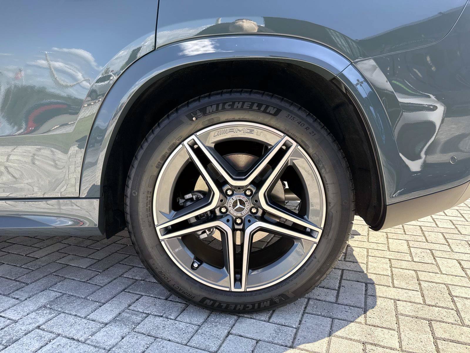 New 2027  Mercedes-Benz 450 4MATIC® SUV image 11