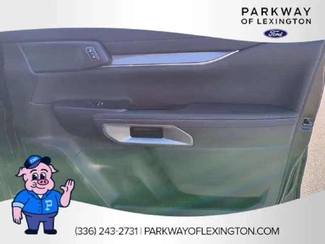 Used 2024 Black Ford Lariat image 32