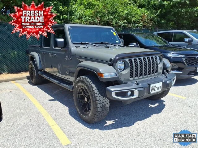 Certified Used 2021 Gray Jeep Sport image 5