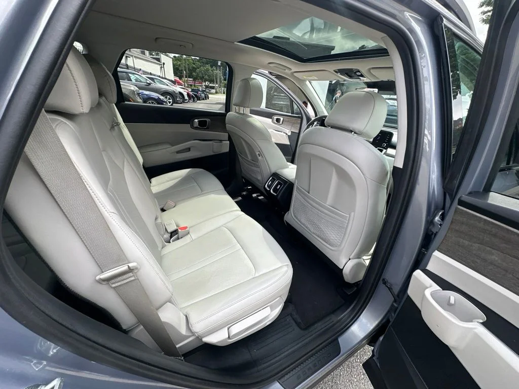 Used 2023 Silver Kia X-Line S image 30