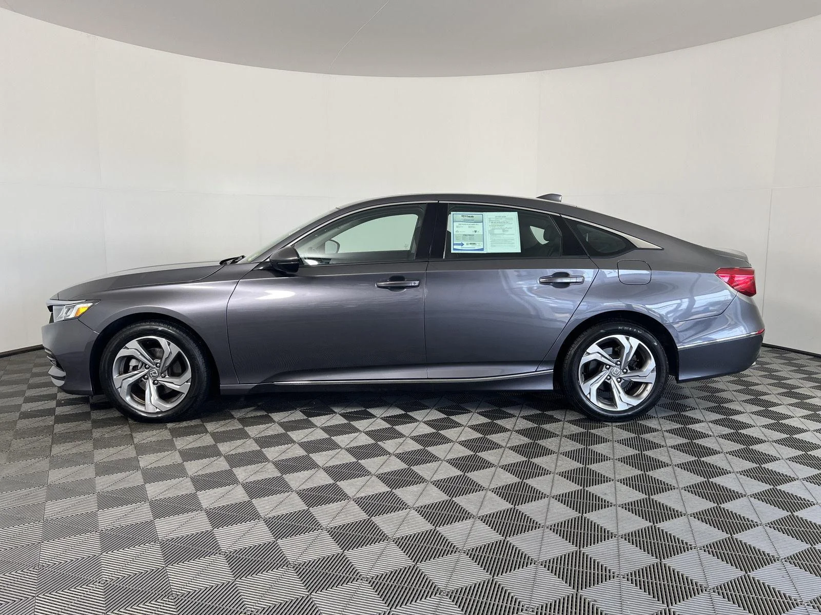 Used 2020 Modern Steel Metallic Honda EX-L image 6