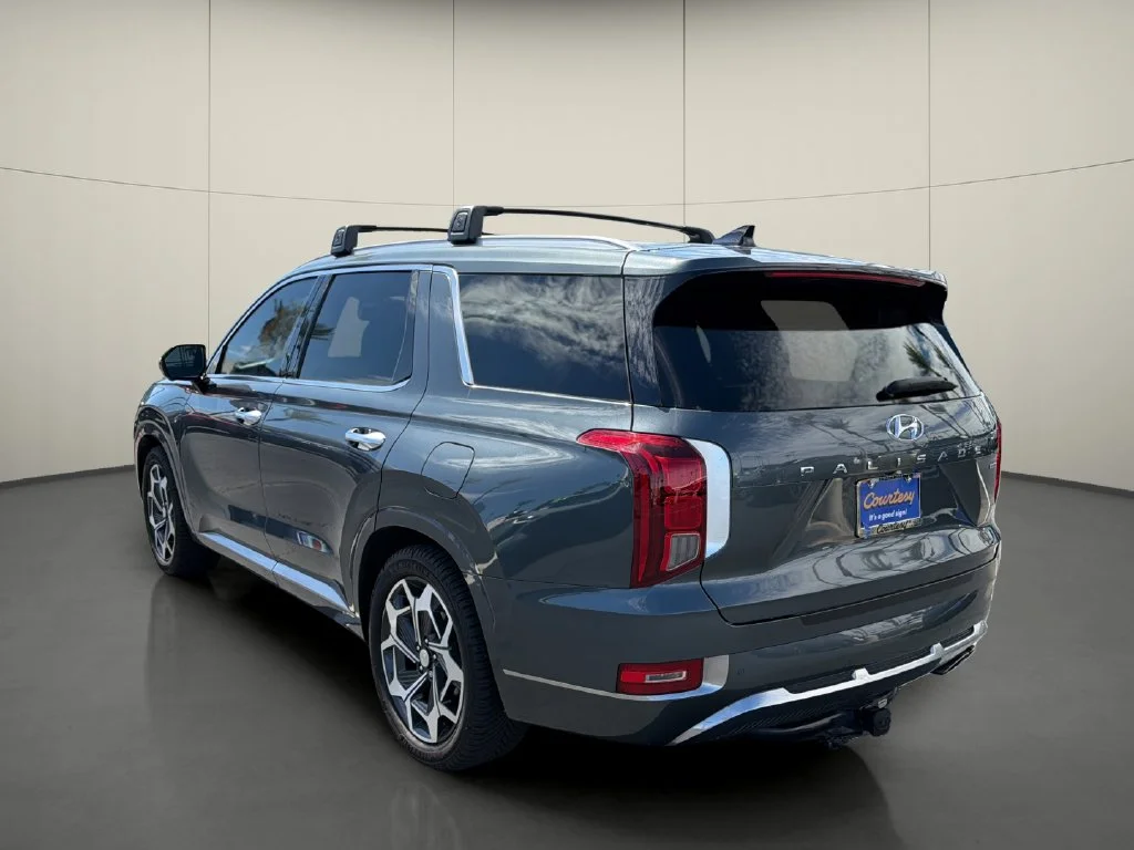 Used 2022 Gray Hyundai Calligraphy image 5