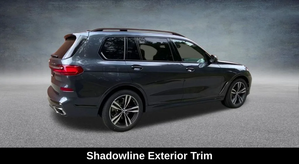 Used 2021 Gray BMW xDrive40i image 28