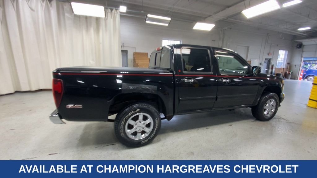 Used 2011 Onyx Black GMC SLE1 image 12