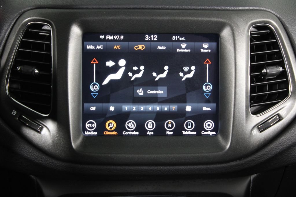 Used 2020 Gray Jeep Trailhawk image 7
