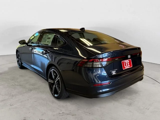 New 2026 Blue Honda SE image 3