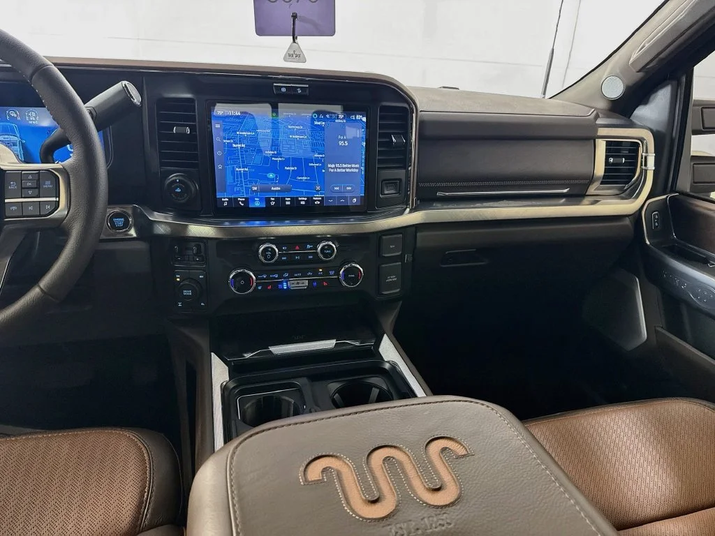 Used 2025 Brown Ford King Ranch image 27