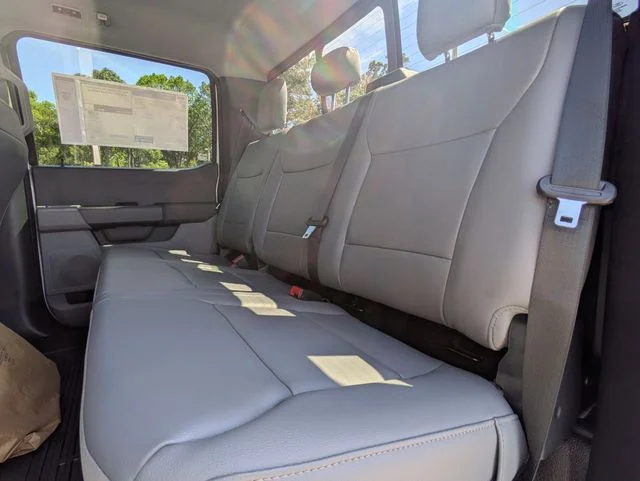 New 2026 Oxford White Ford F-450® XL image 12