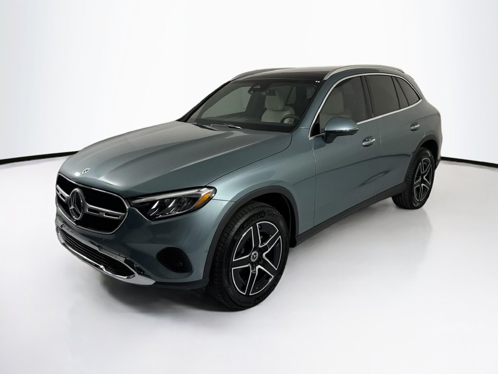 New 2027 Verde Silver Metallic Mercedes-Benz GLC 300 image 1