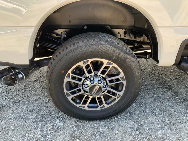 New 2026 White Ford F-250® Platinum® image 38