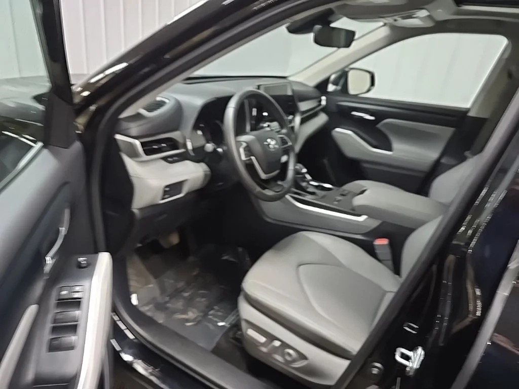 Used 2024 Black Toyota XLE image 29