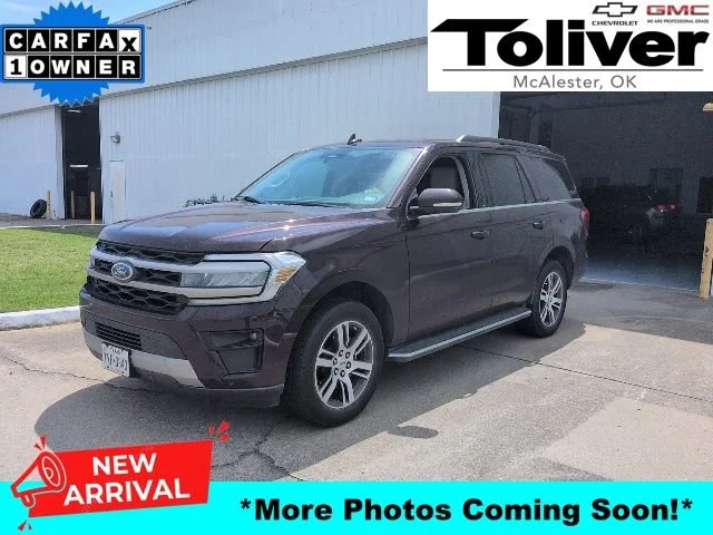 2023 Ford Expedition XLT's photo