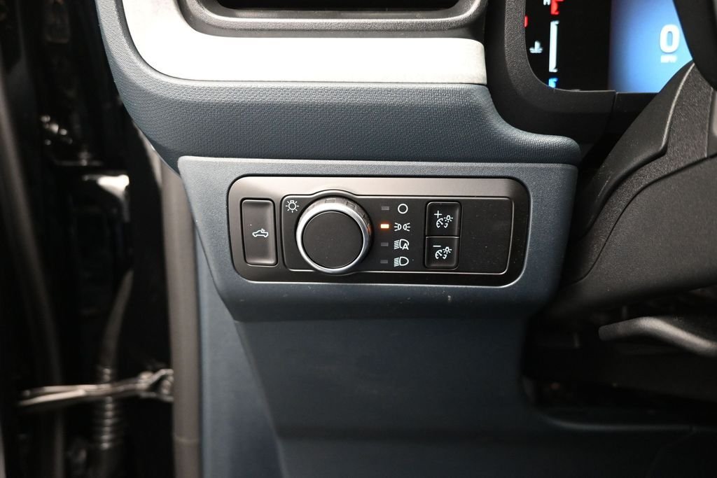 New 2026 Shadow Black Ford XLT image 11