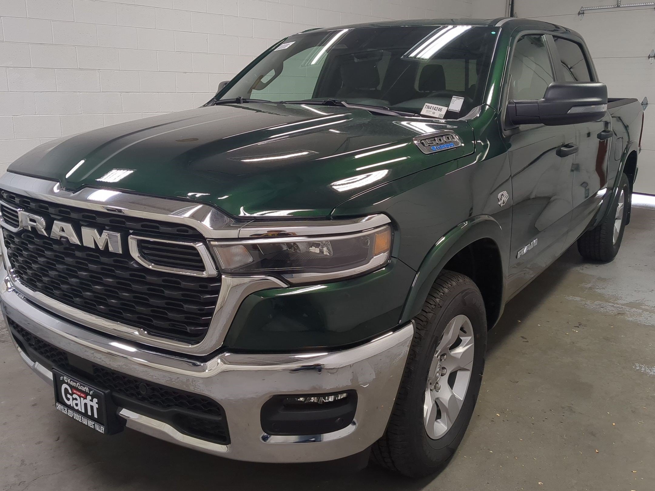 New 2026 Serrano-Green Metallic Exterior Paint RAM Big Horn image 9