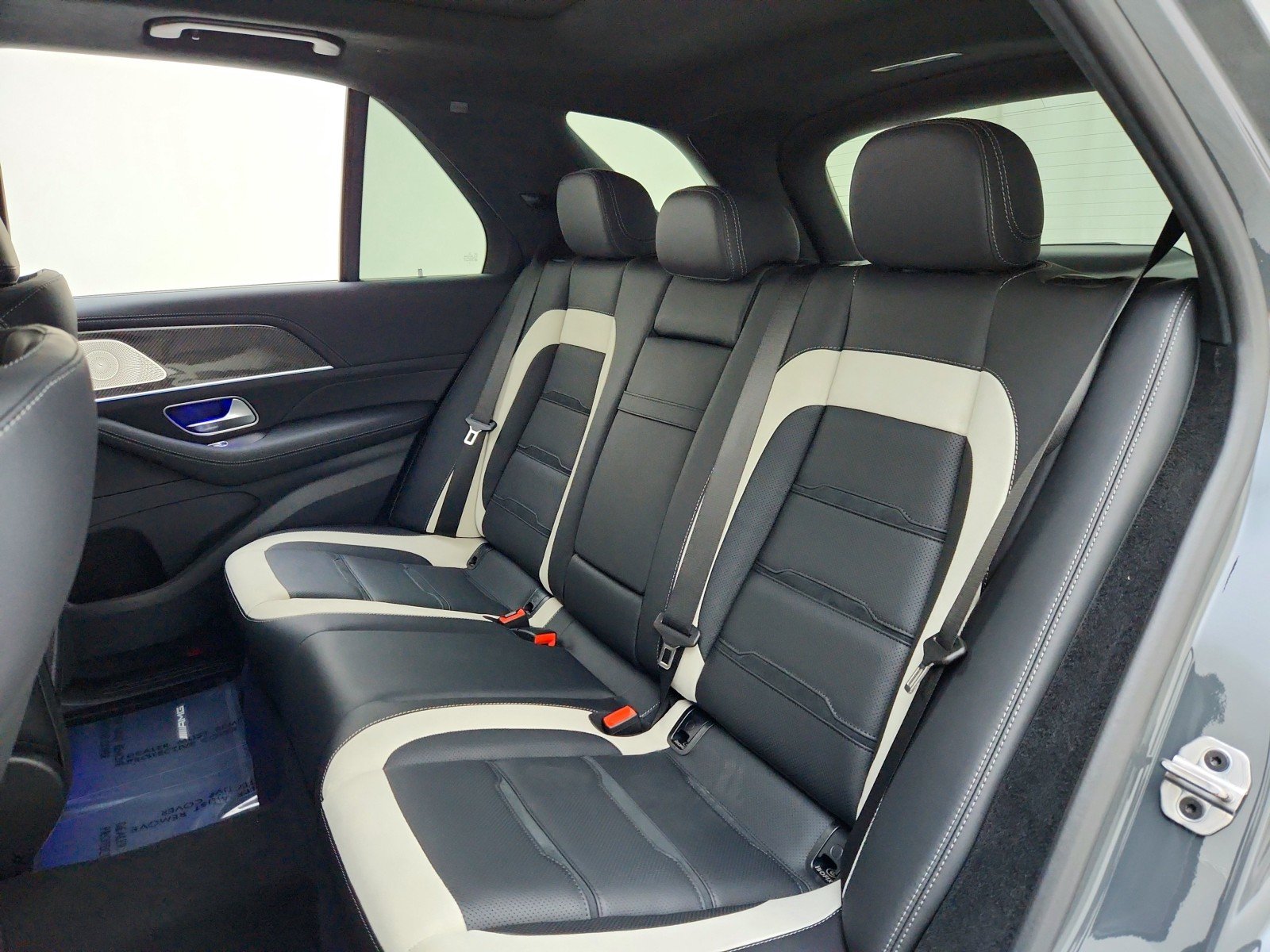 New 2026 MANUFAKTUR Silicon Grey Mercedes-Benz AMG® GLE 63 S 4MATIC+ SUV image 18