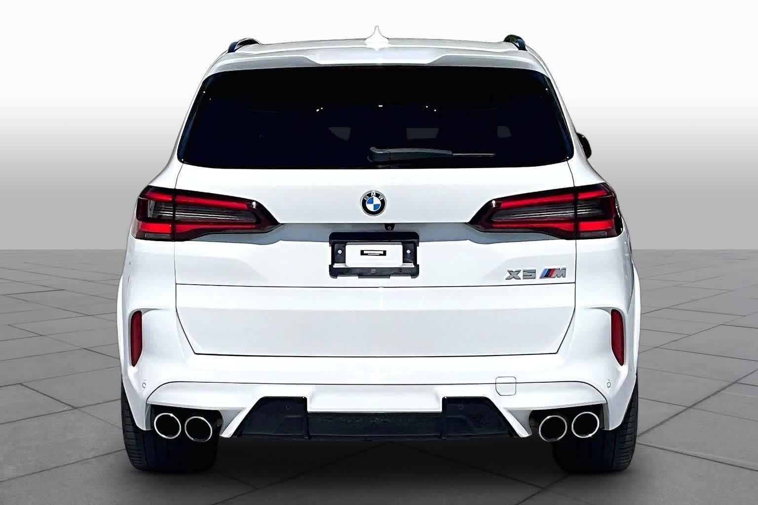 Used 2022 Alpine White BMW  image 5