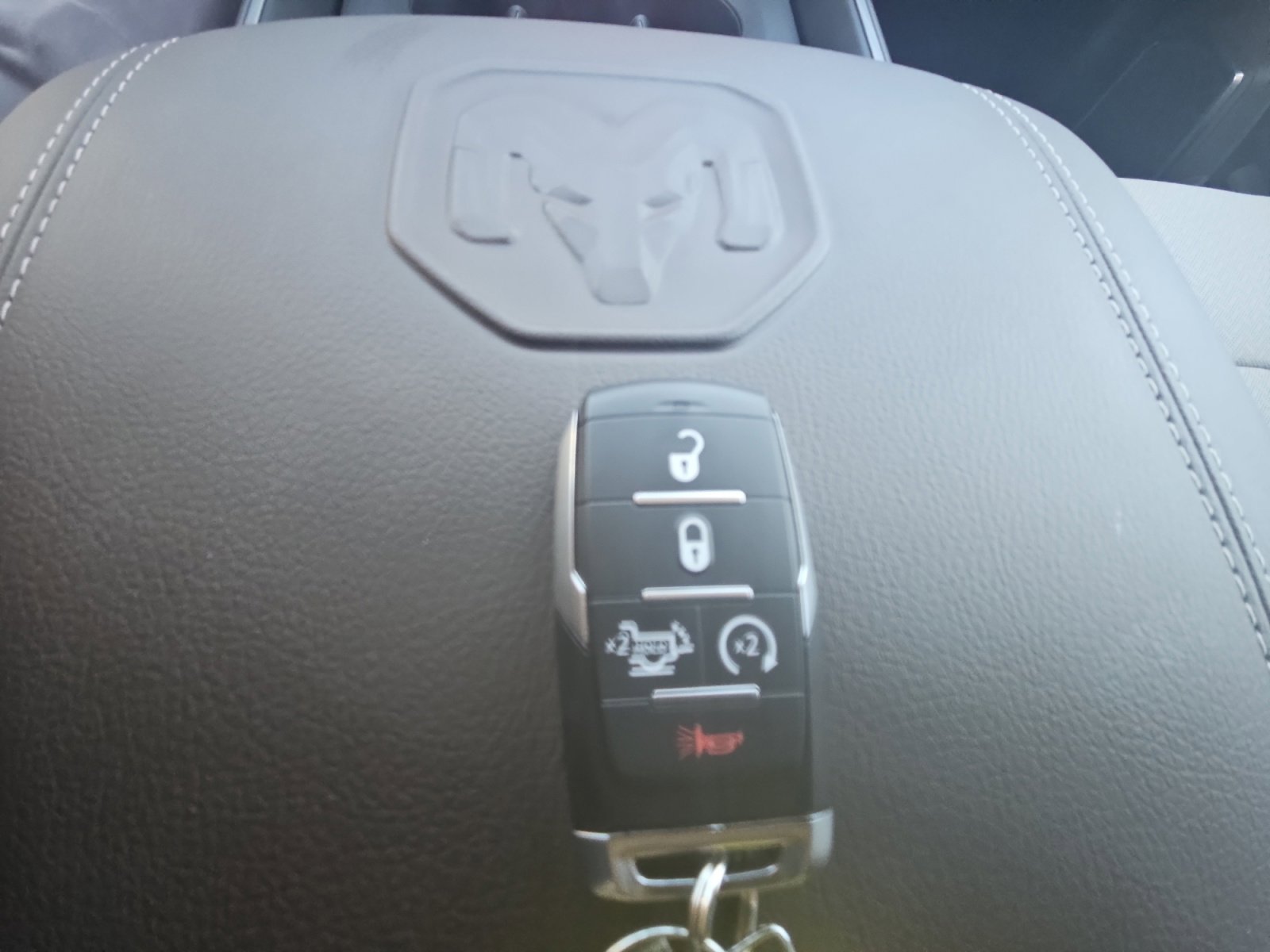 2025 RAM 2500 Laramie - Photo 30