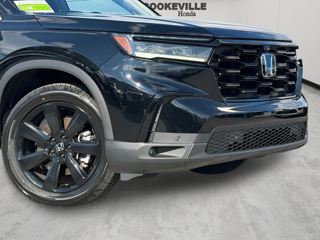 Used 2025 Black Honda Black Edition image 3