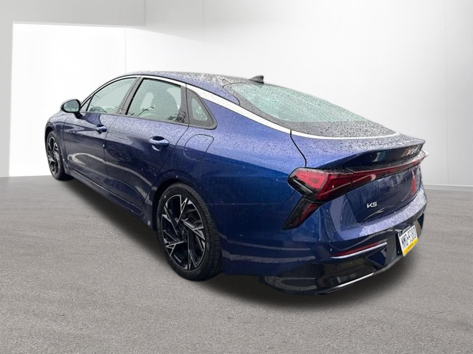 Used 2025 Yacht Blue Kia GT-Line image 32