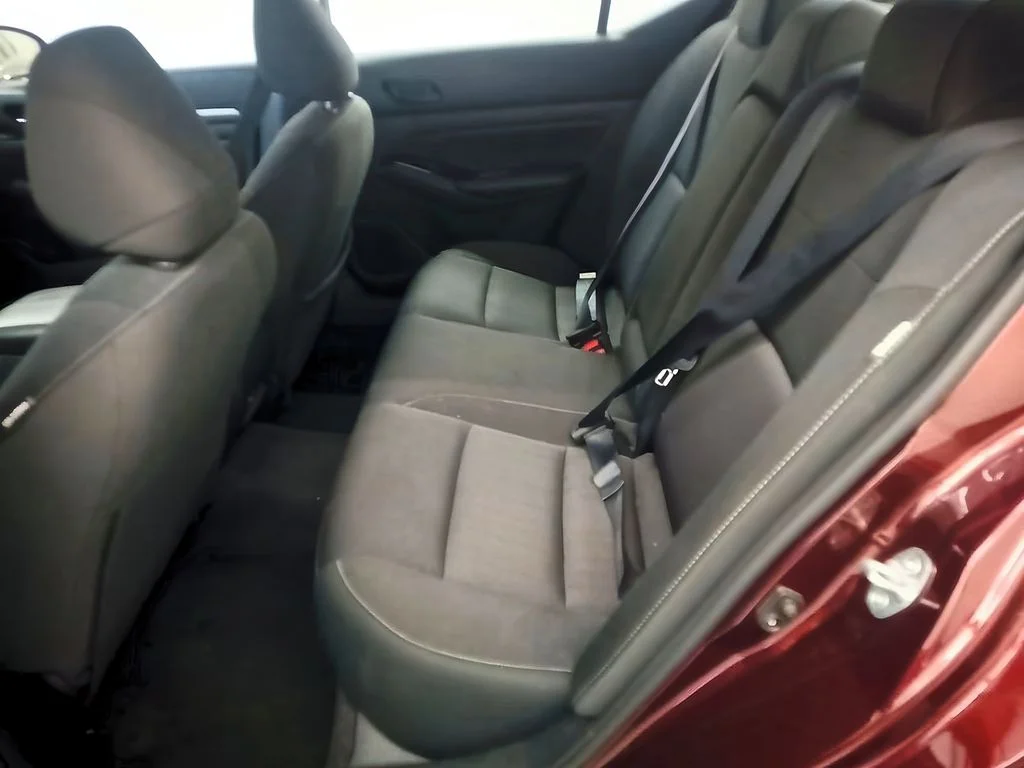 2023 Nissan Altima SV - Photo 8