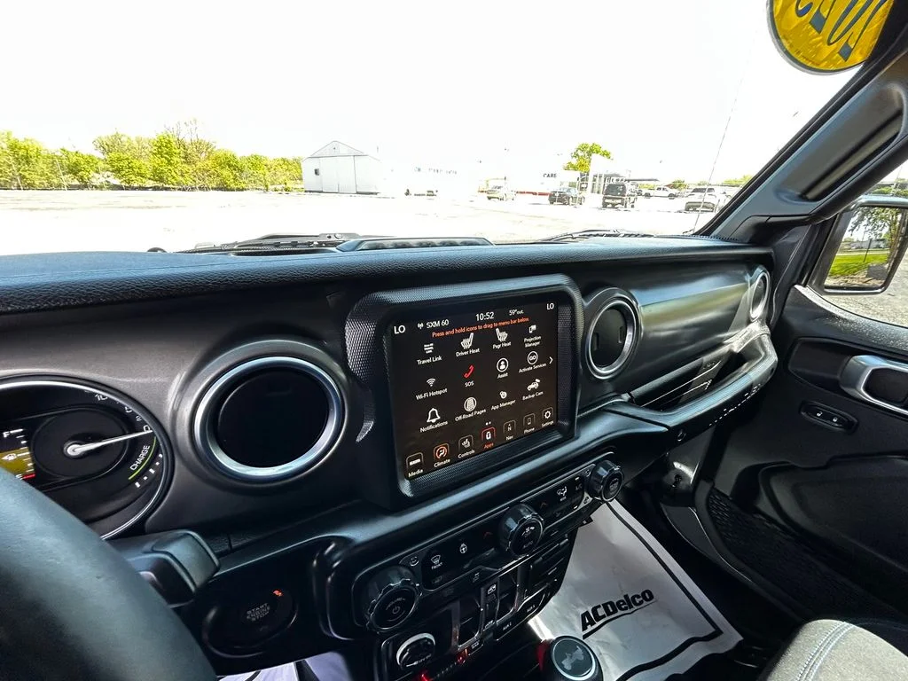 Used 2023 Gray Jeep Rubicon 4xe image 8
