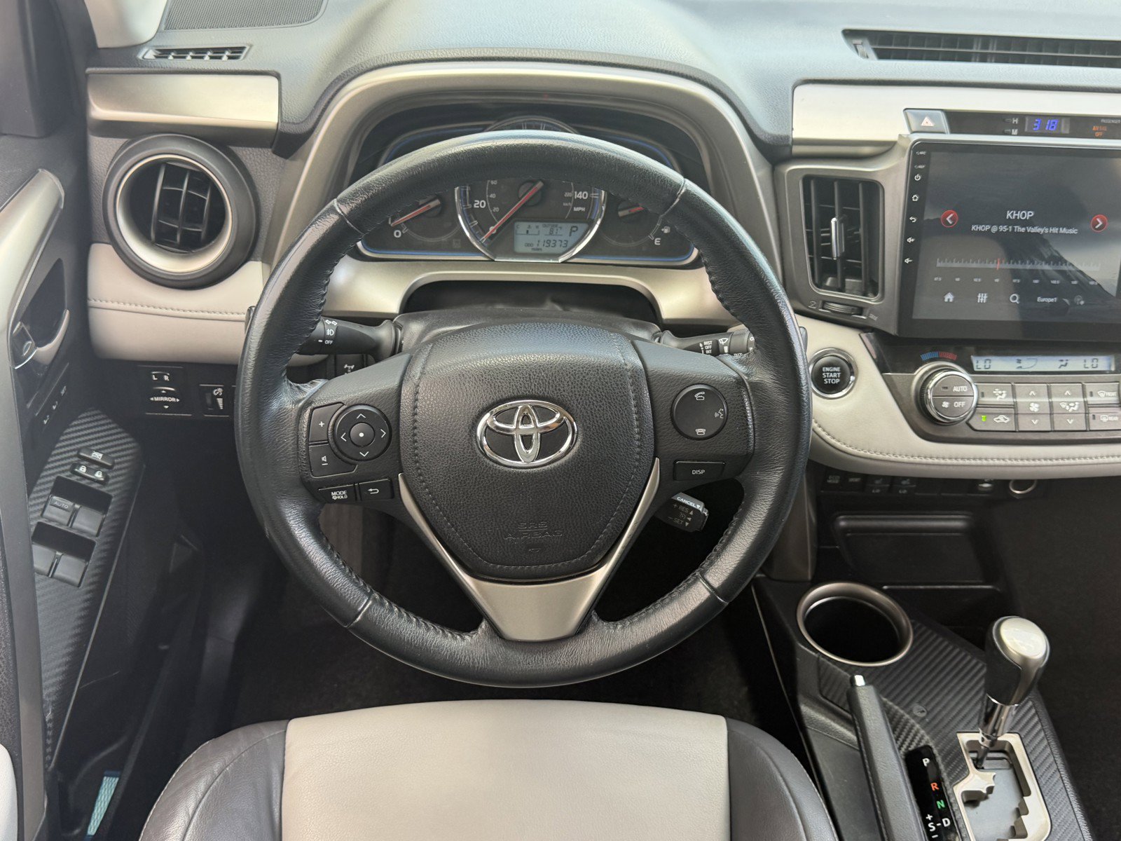 Used 2015 Classic Silver Metallic Toyota Limited image 24