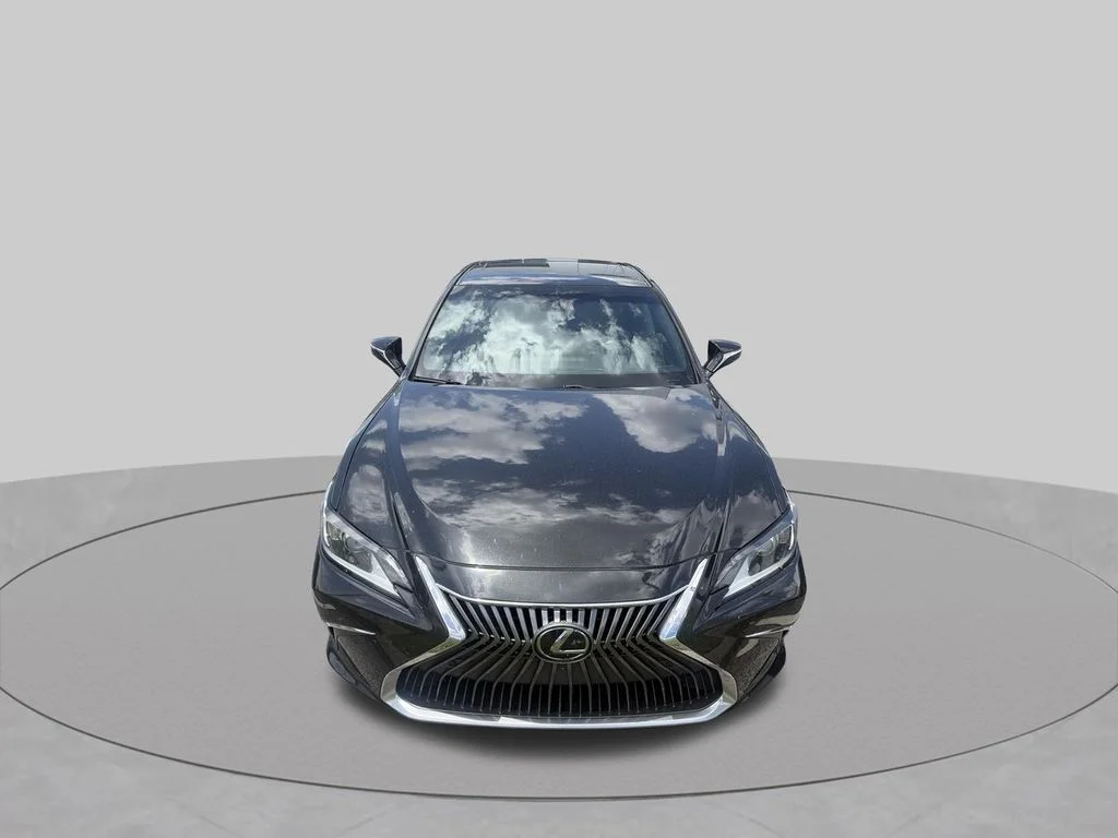 Used 2021 Black Lexus 350 image 2