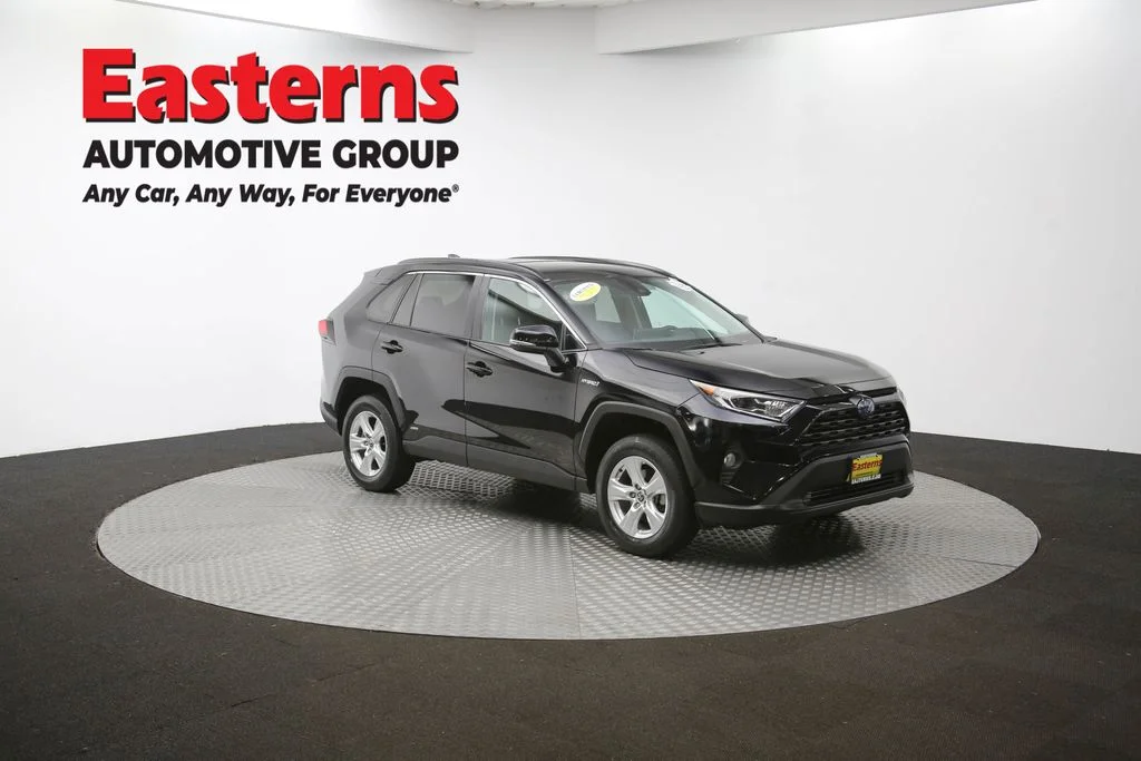 Used 2021 Black Toyota XLE image 49