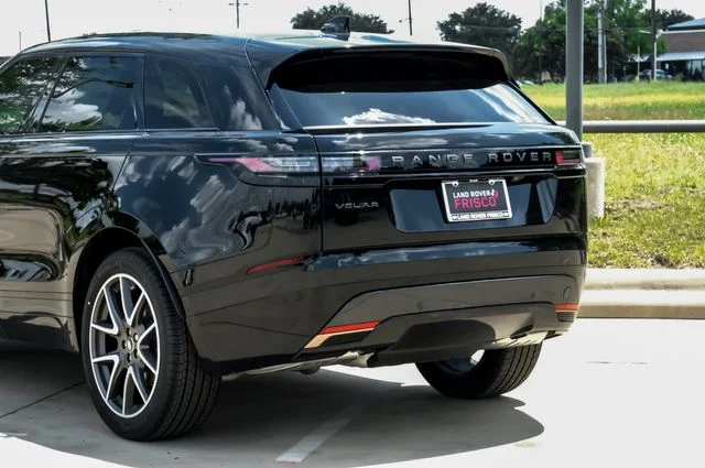 Certified Used 2025 Black Land Rover Dynamic SE image 14