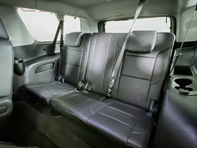 2018 Chevrolet Suburban LT - Photo 39
