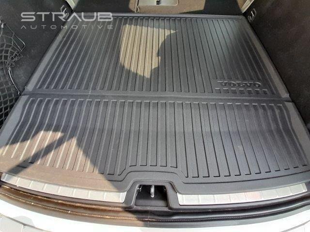 Used 2021 Crystal White Metallic Volvo Inscription image 52