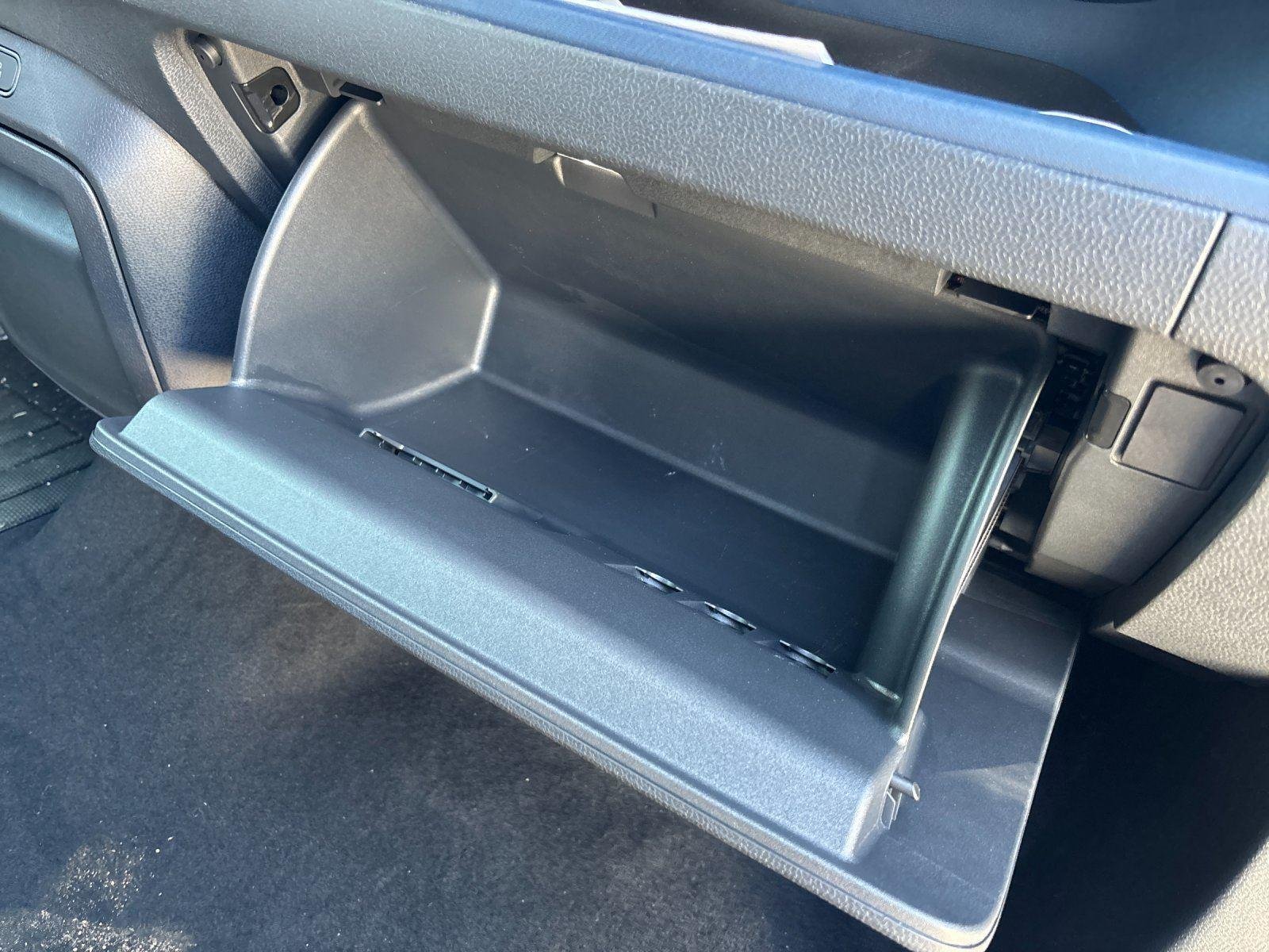 2025 Volkswagen ID. Buzz PRO S - Photo 40