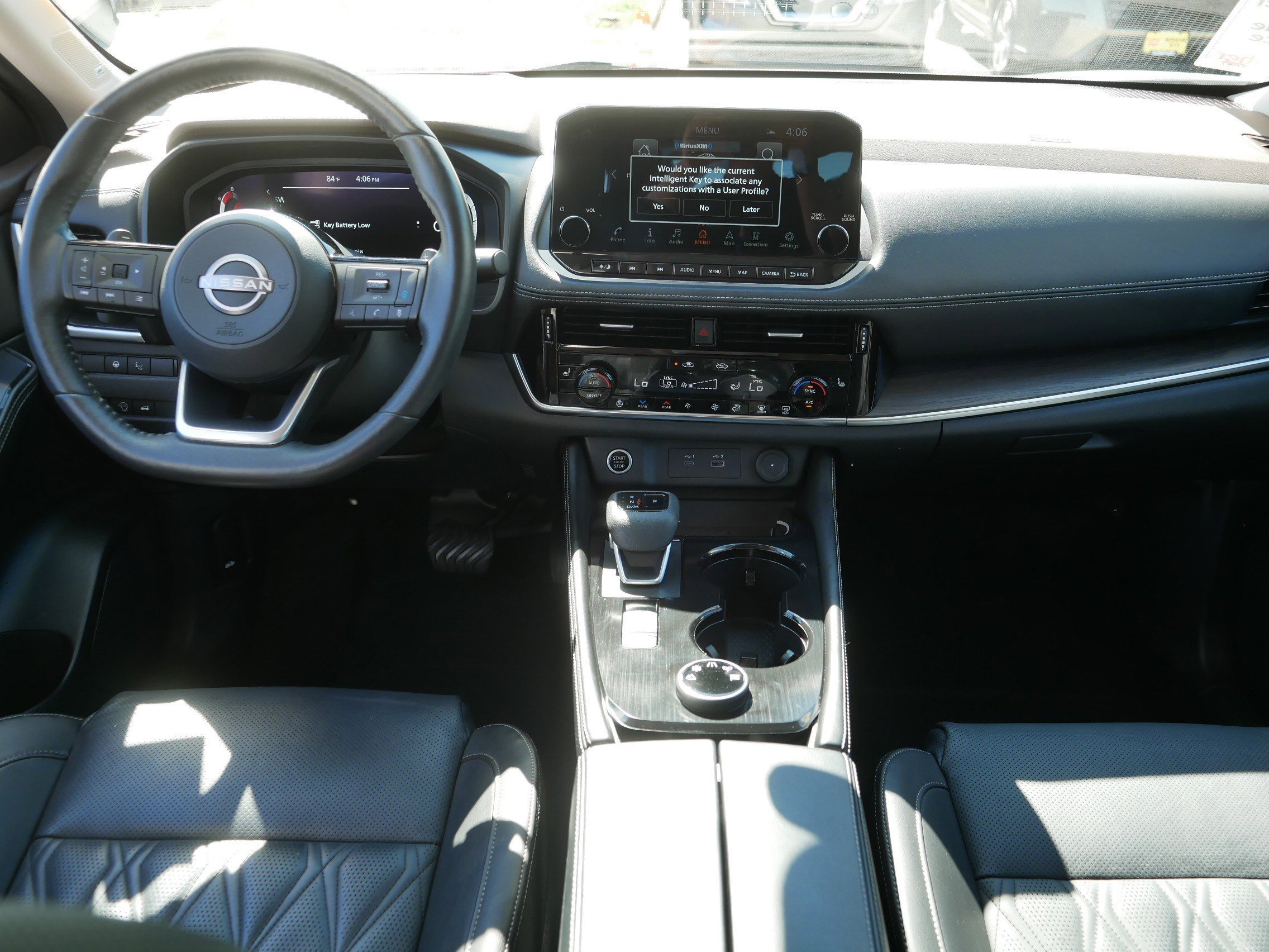 Certified Used 2023 Pearl White Tricoat Nissan Platinum image 10