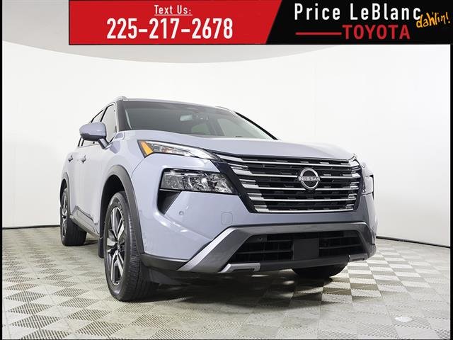 2024 Nissan Rogue SL FWD's photo