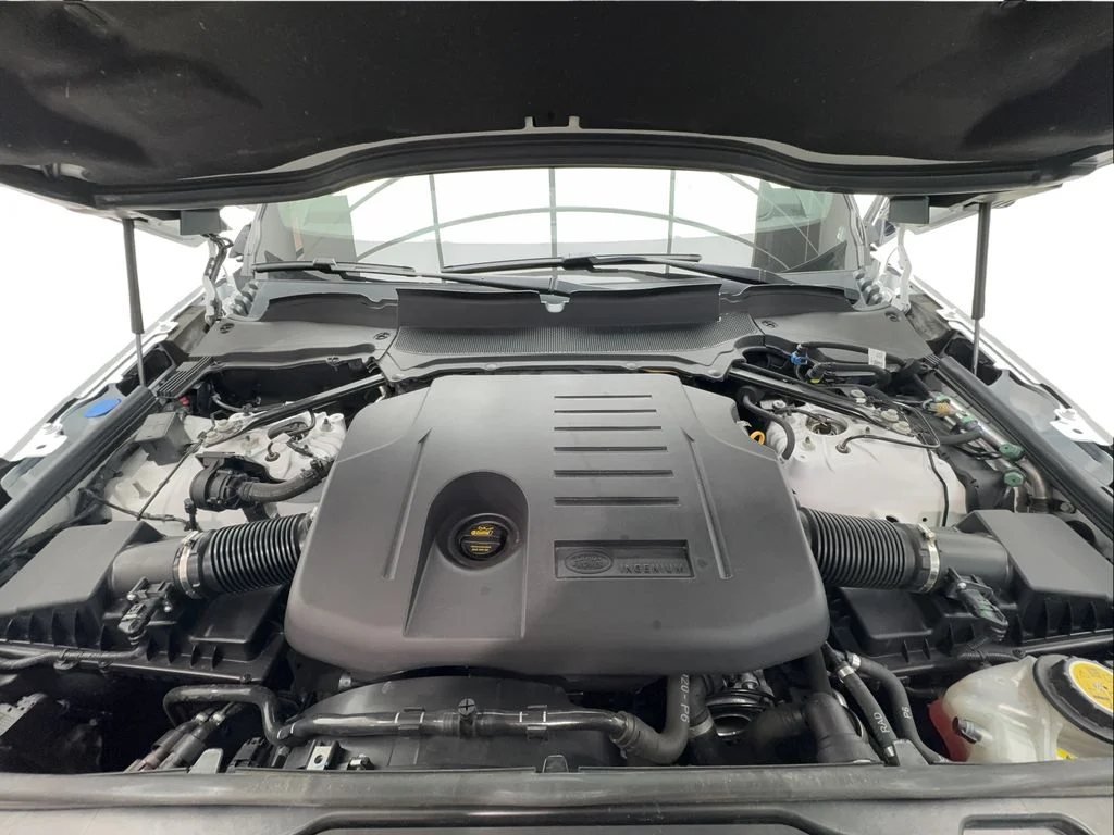 2023 Land Rover Discovery HSE R Dynamic - Photo 17