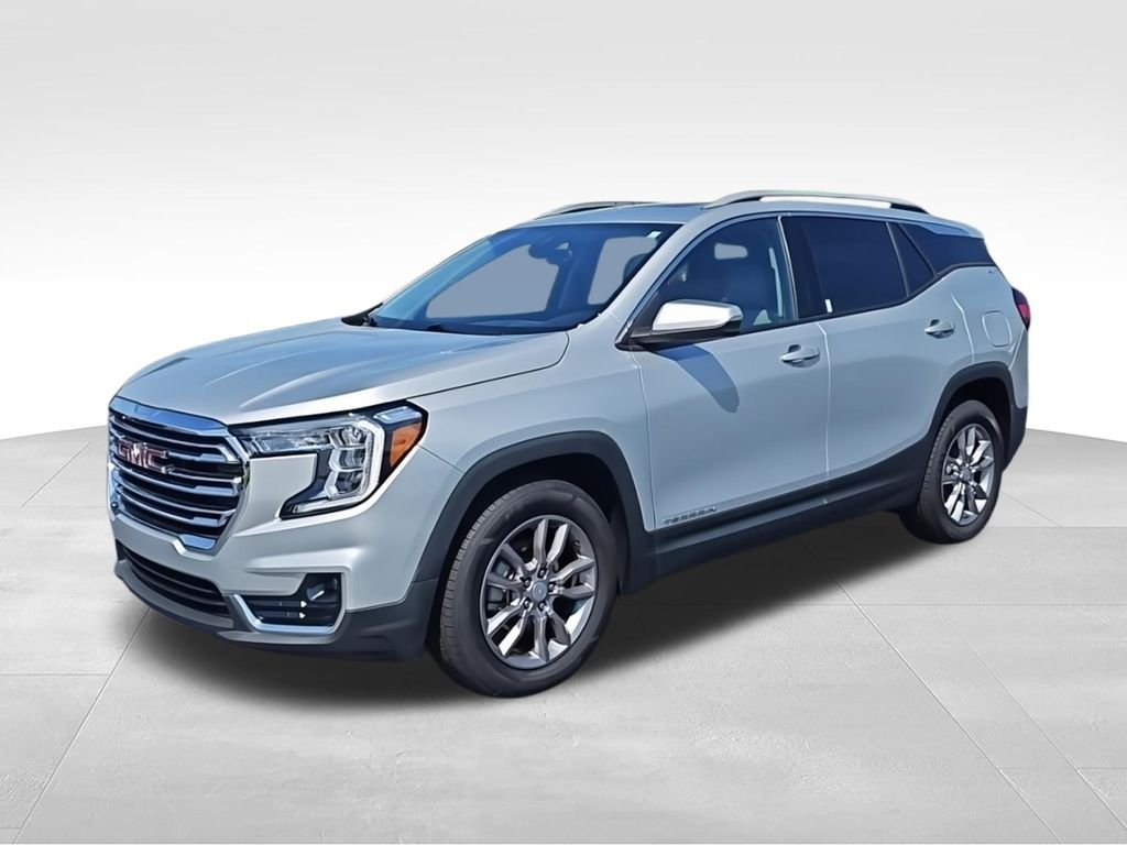 Used 2022 Silver GMC SLT image 4