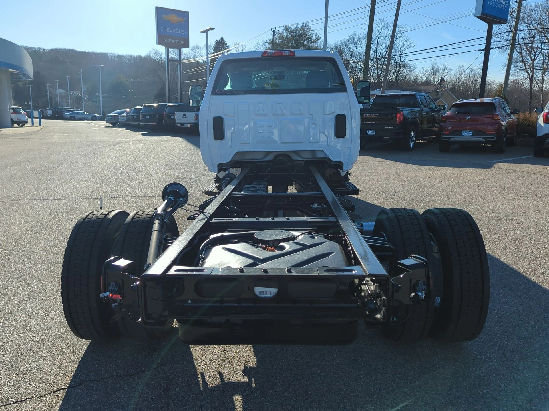 New 2023 Summit White Chevrolet Work Truck image 28