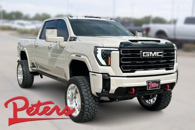 2026 GMC Sierra 4WD Crew Cab Standard Box AT4's photo