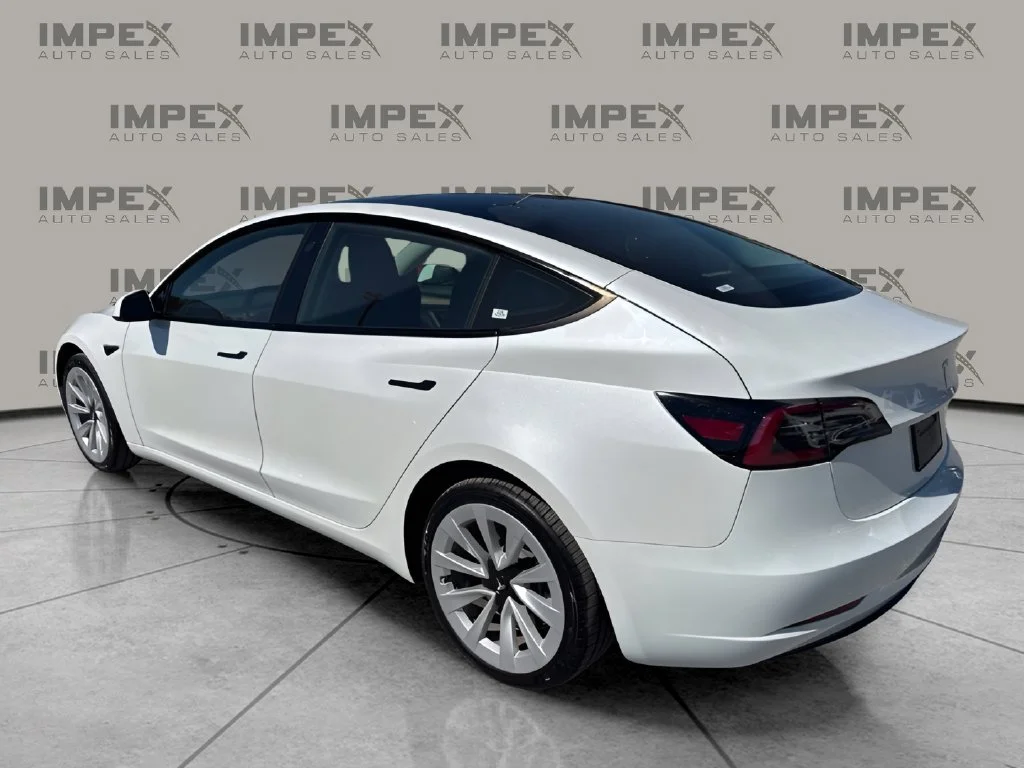 Used 2023 White Tesla Base image 3