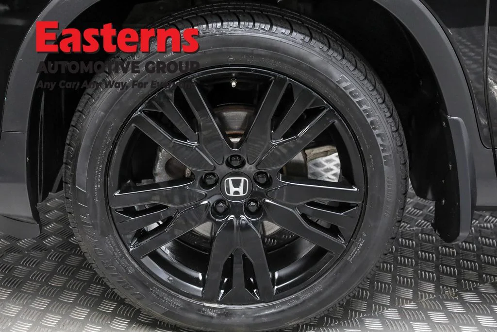 Used 2022 Black Honda Special Edition image 32